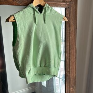 Sleeveless sweater vest